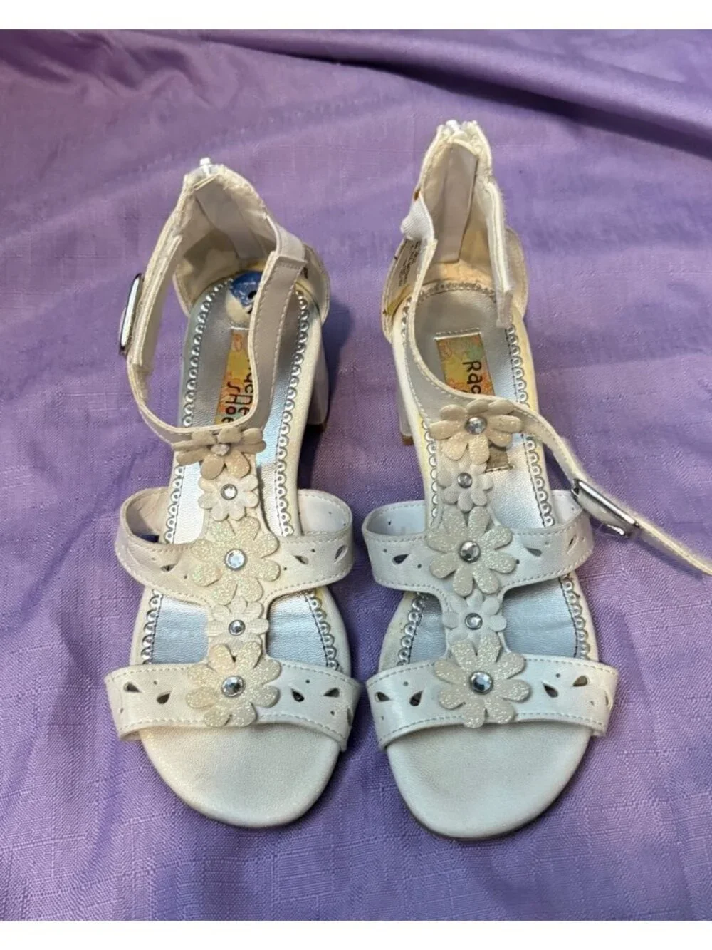 Rachel Shoes Girls Dress Sandals – Size 2 Cream Floral Rhinestone Block Heel